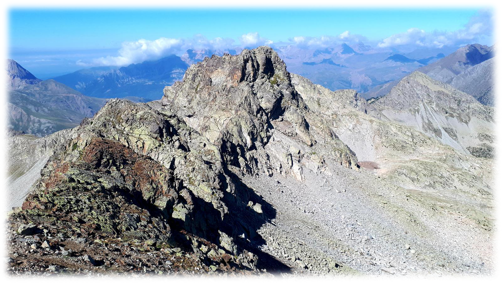 Foto PIRINEOS 12 y 13 septiembre Pico Bácias (2.754 m) - Garmo Negro (3.051 m) - Argualas (3.046 m)